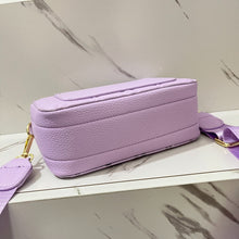 Load image into Gallery viewer, Crossbody LV purple
