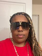 Load image into Gallery viewer, New LV Sunglasses
