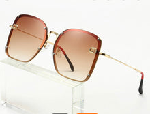 Load image into Gallery viewer, Women’s G inspired sunglasses
