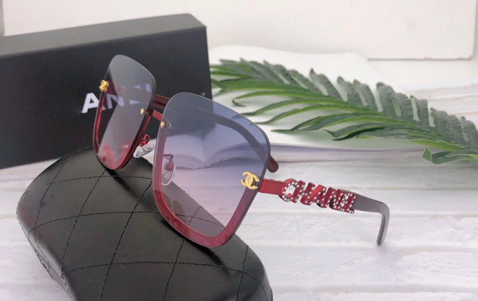 Women’s CC inspired sunglasses